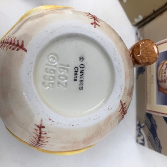 Two 1994/5 Omnibus Baseball Mugs Fritz and Floyd - Picture 4 of 6